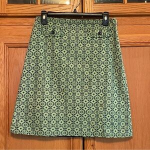 J. Crew A-Line Skirt in Green & Black Pattern
 size 2
100% cotton
Lined